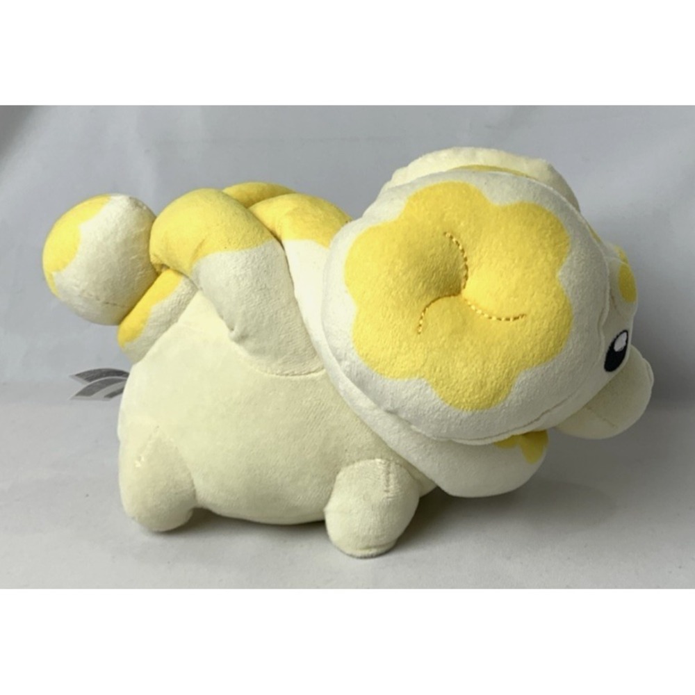 Jazwares Pokémon Plush Toy Fidough Dog 5.5" tall Yellow